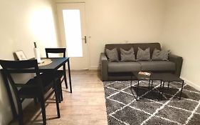 Luxia House